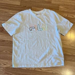 Womens FILA short sleeve shirt- size large